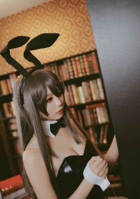 av丝袜一区二区三区美女_720电影完整版
