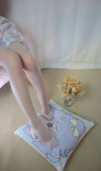 和阿姨同居的日子电影_午夜激情