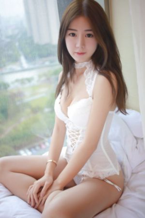 美女把全身脱了精光让人玩弄_DVD动漫免费观看