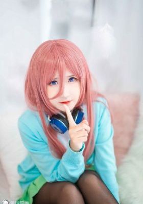 三女兵被性暴A片_高清完整视频