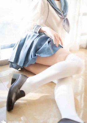 少萝自愿裸体_4K超清免费观看