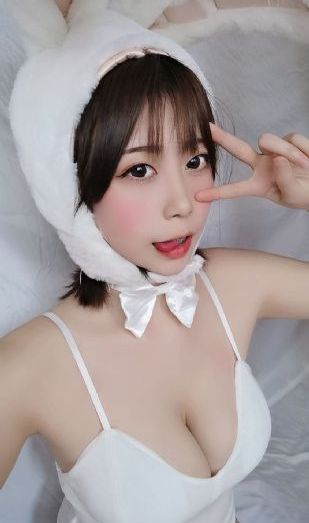 色戒裸身床戏未删视频56视频_1080HD在线观看