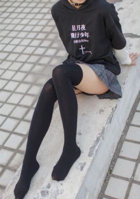 极品丰满少妇喷潮自慰_在线观看