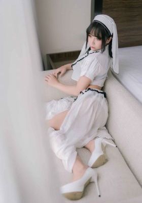 国产美女裸露无遮挡双奶A片视频_在线观看电视剧