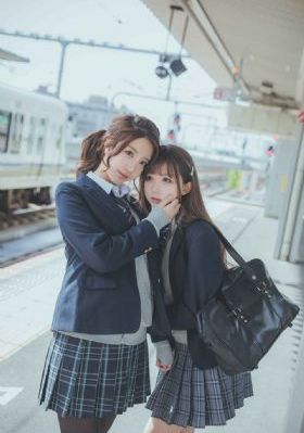 炮架长腿女神各种姿势_4K免费播放